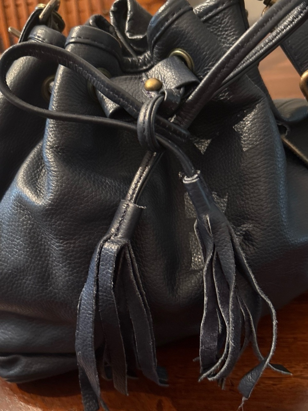 Wanderers Travel Co. - FRENCH NAVY-Tassel Drawstring Bucket Bag w/Sunglass Case